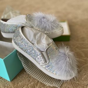 RARE Kate Spade ♠️ ostrich feather trainers